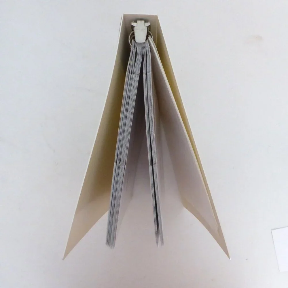 NEW 500 BUSINESS CARD RINGED BINDER CARD HOLDER SLEEVES & TABS JAPAN